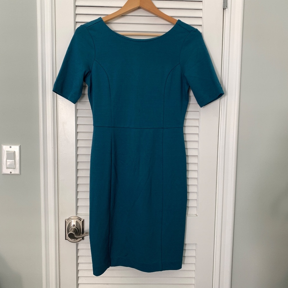 Ann Taylor Factory Sheath - Size 4P
